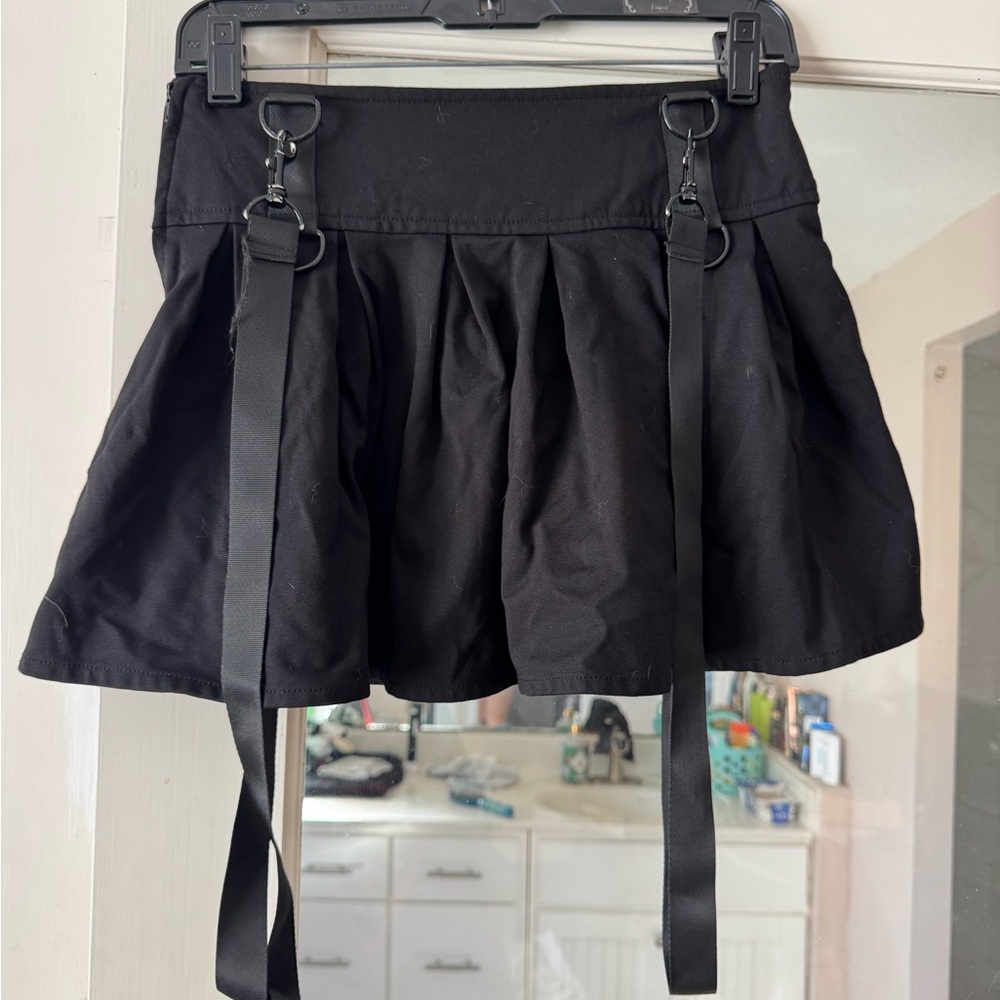 Killstar Black Skirt with Straps - Picture 3 of 4